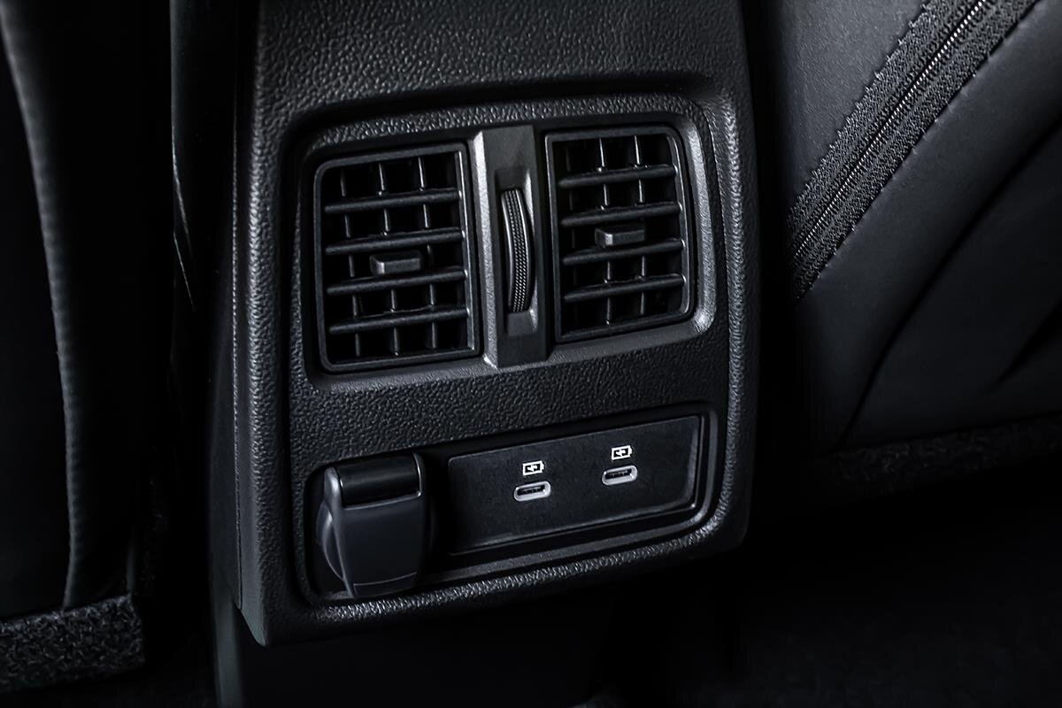 Mitsubishi ASX SUV / Terénní 1,3 l 104 kw