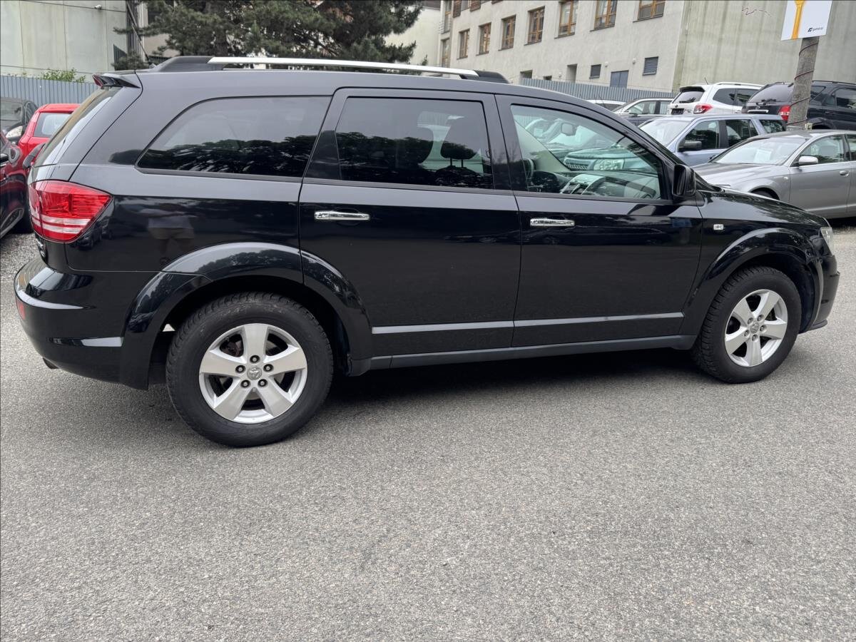 Dodge Journey MPV 2,0 l 103 kw