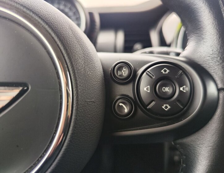 Mini Cooper Hatchback 1,5 l 100 kw