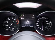 Alfa Romeo Stelvio SUV / Terénní 2,9 l 375 kw