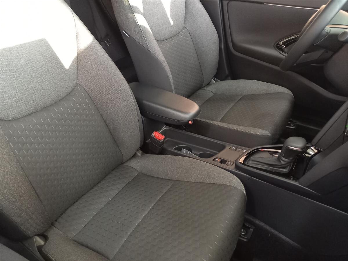 Toyota Yaris Cross SUV / Terénní 1,5 l 85 kw