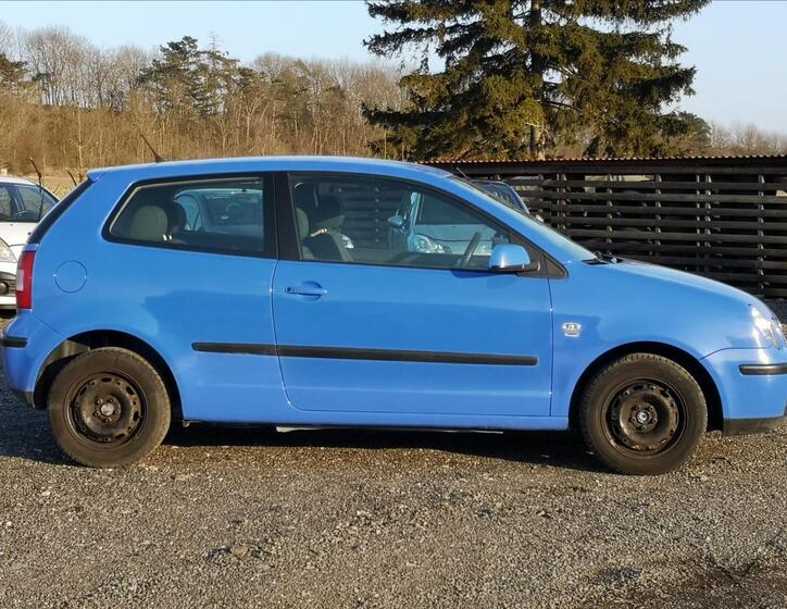Volkswagen Polo 22