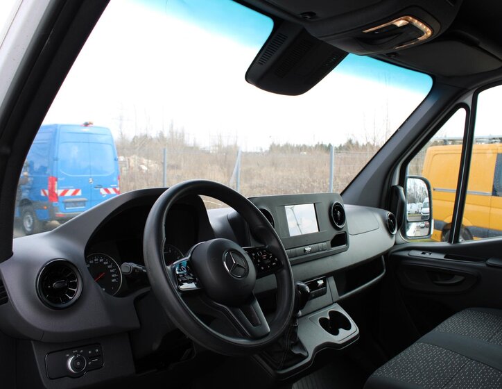 Mercedes-Benz Sprinter Užitková 2,1 l 120 kw