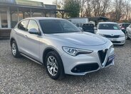 Alfa Romeo Stelvio SUV / Terénní 2,1 l 118 kw