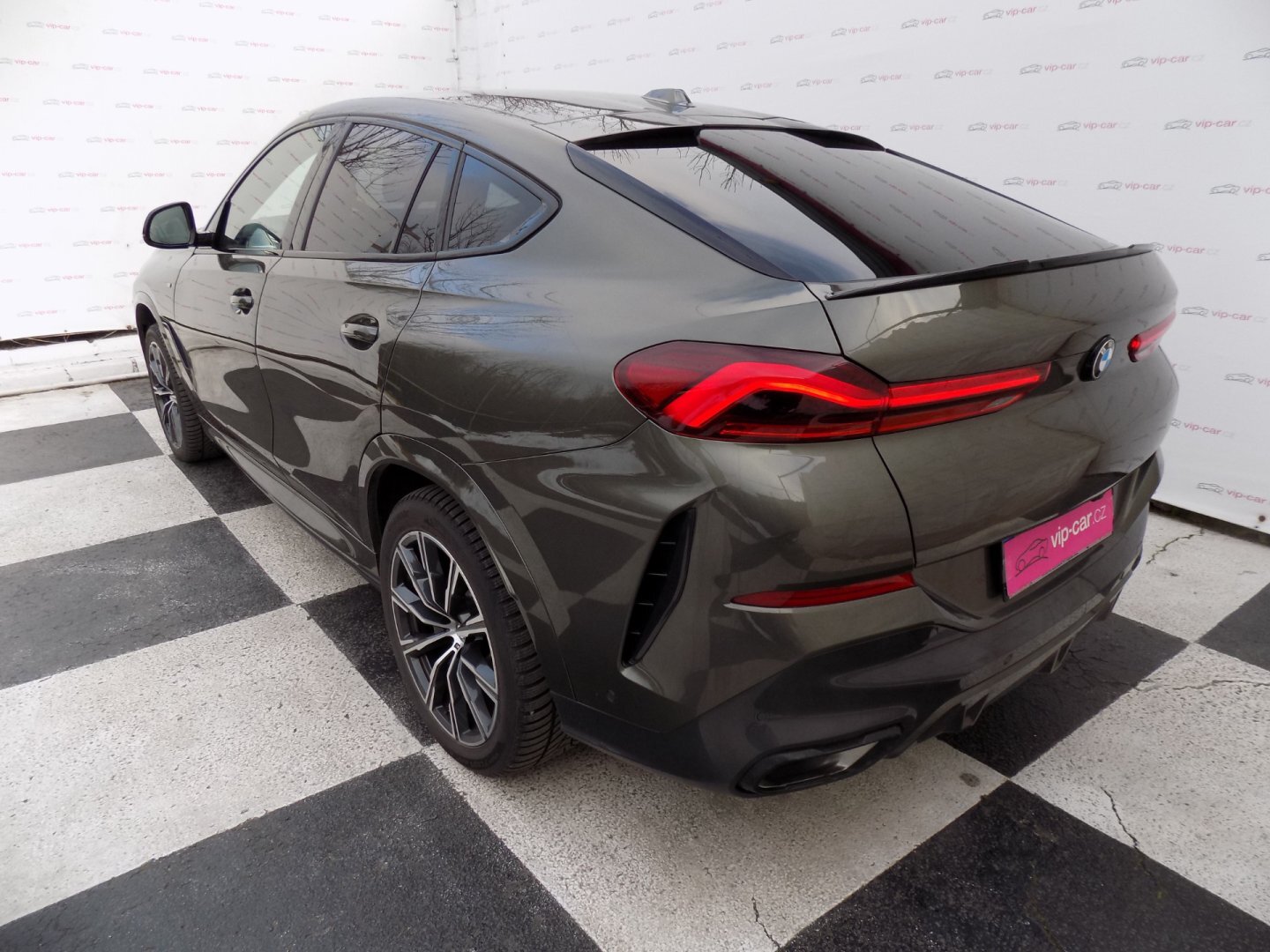 BMW X6 SUV 3,0 l 210 kw