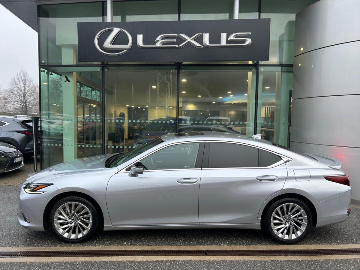 Lexus ES 300h