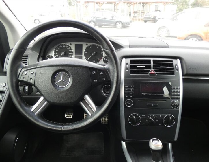 Mercedes-Benz Třídy B Hatchback 2,0 l 80 kw