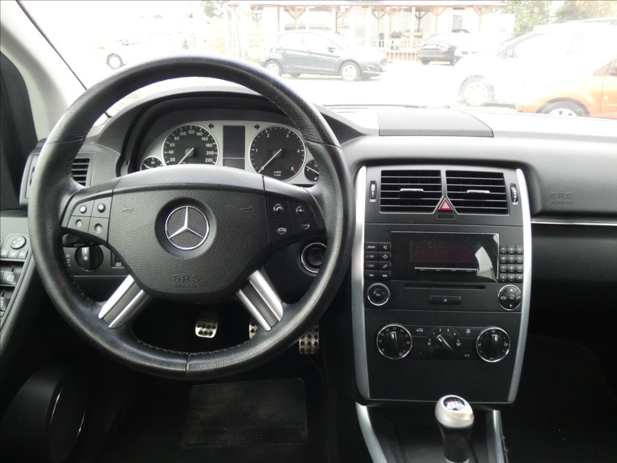 Mercedes-Benz Třídy B Hatchback 2,0 l 80 kw