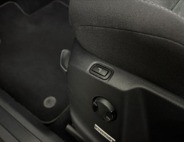 Volkswagen Touran 38