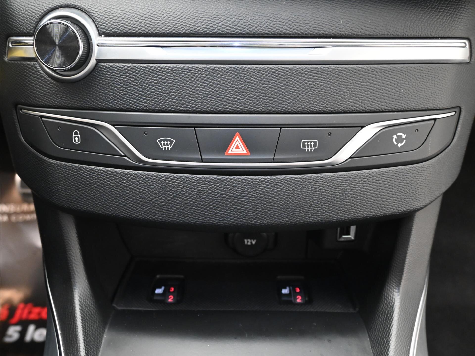 Peugeot 308 Kombi 1,5 l 96 kw