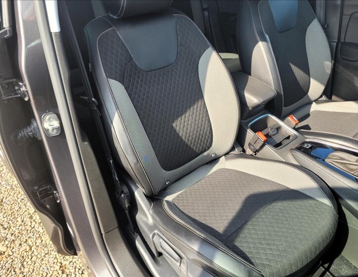 Opel Grandland X SUV / Terénní 1,5 l 96 kw