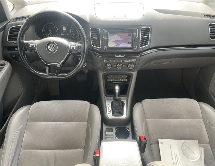 Volkswagen Sharan MPV 2,0 l 135 kw