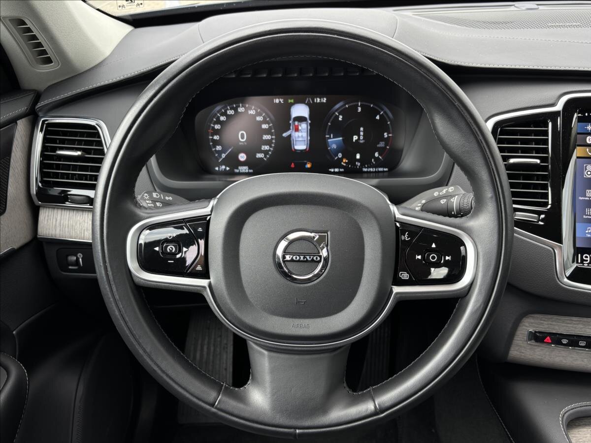 Volvo XC90 SUV 2,0 l 173 kw