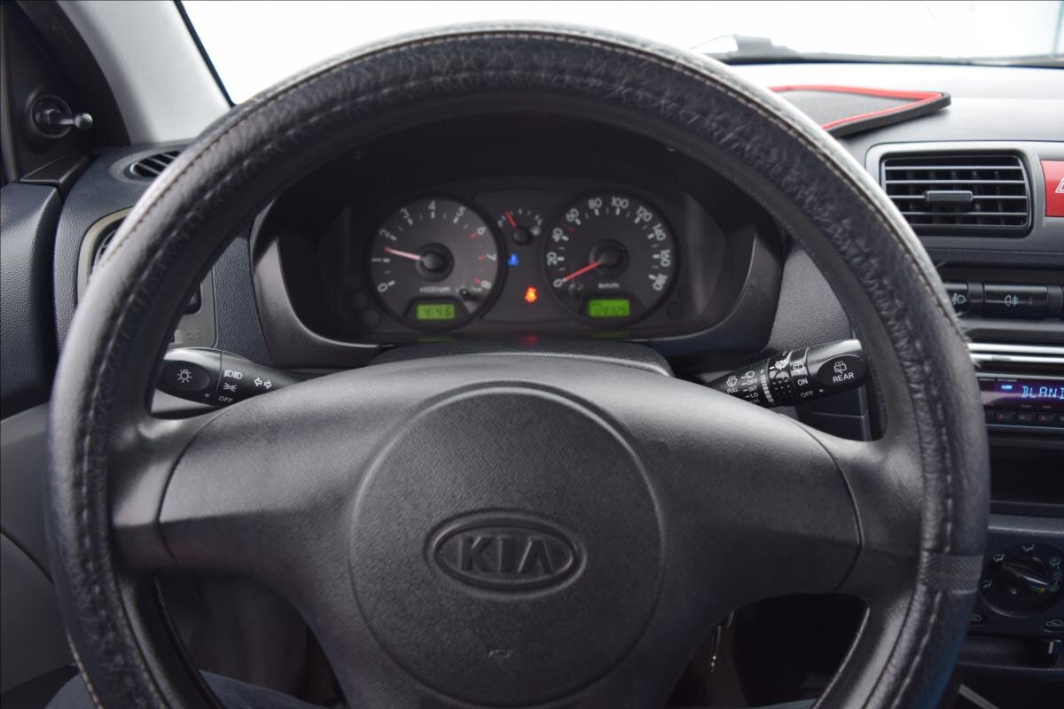 KIA Picanto Hatchback 1,1 l 48 kw