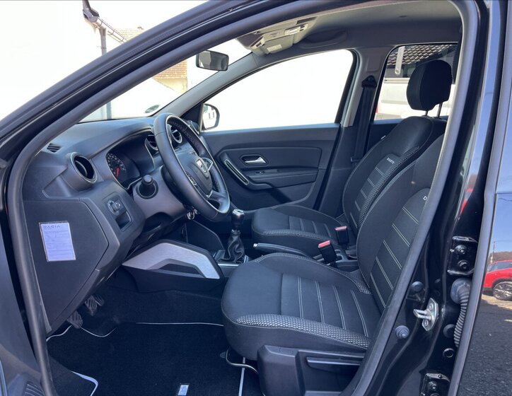Dacia Duster Kombi 1,3 l 110 kw