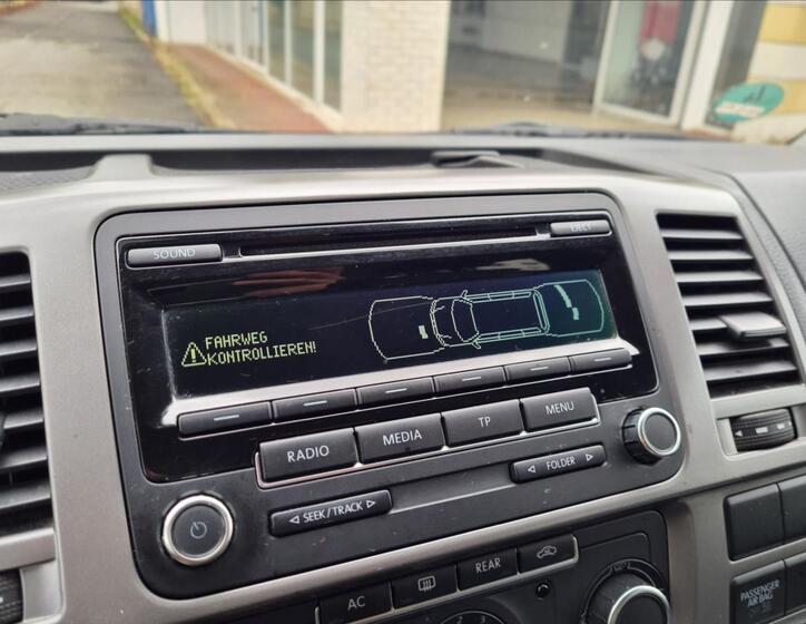 Volkswagen Multivan 21