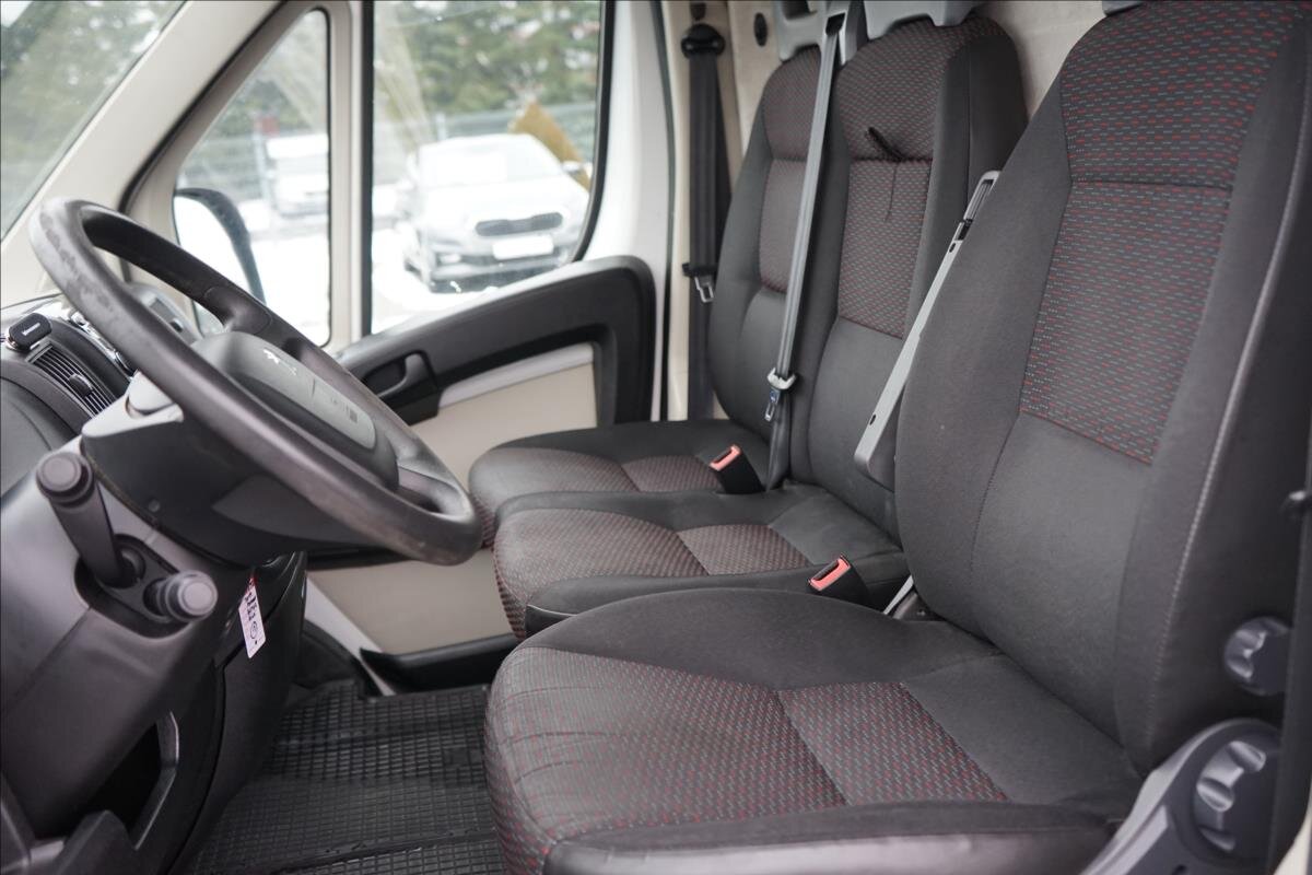 Peugeot Boxer Skříň 2,2 l 96 kw