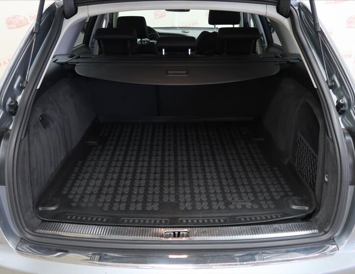 Audi A6 Kombi 2,7 l 140 kw