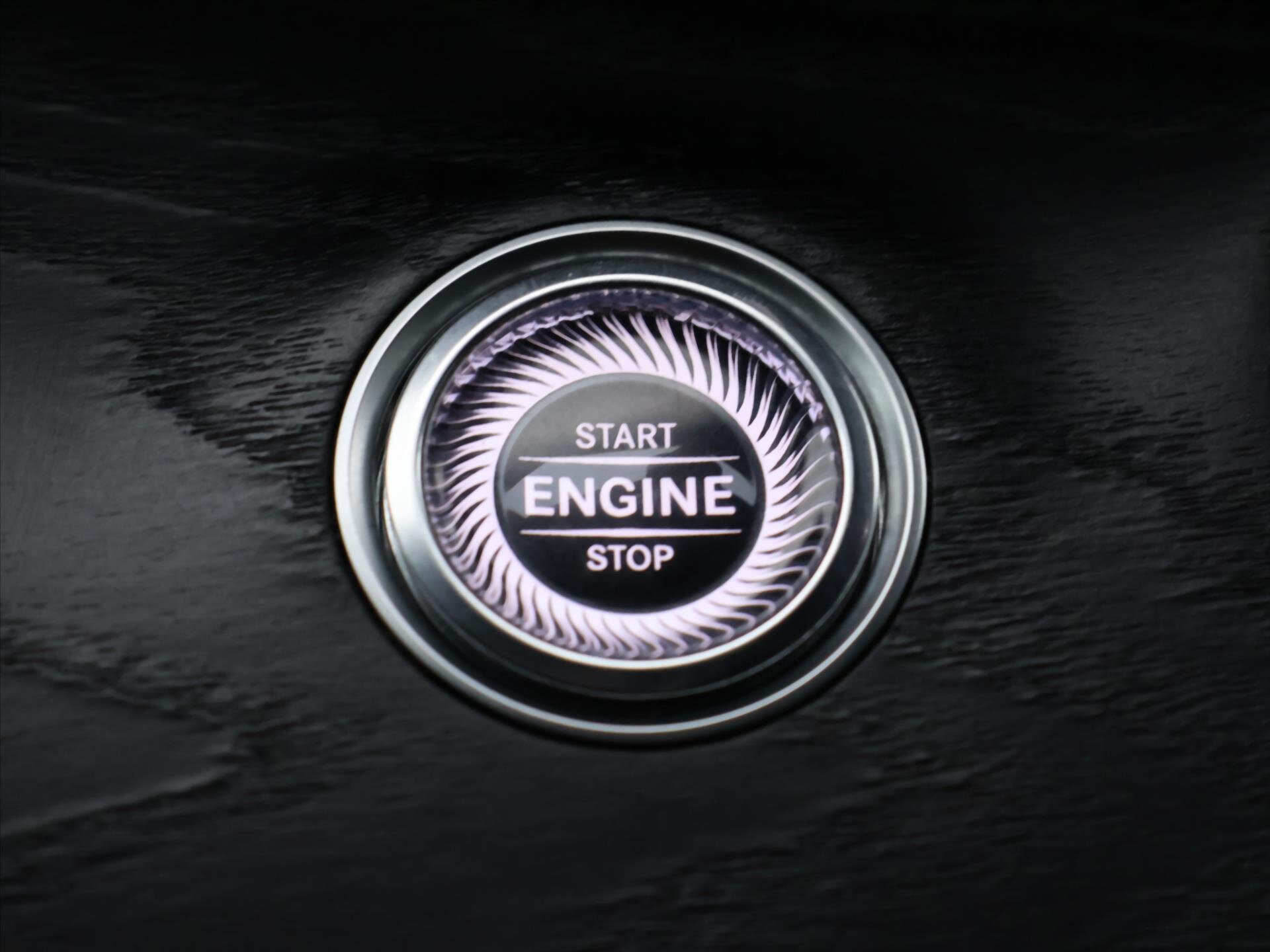 Mercedes-Benz Třídy E Kombi 2,0 l 143 kw