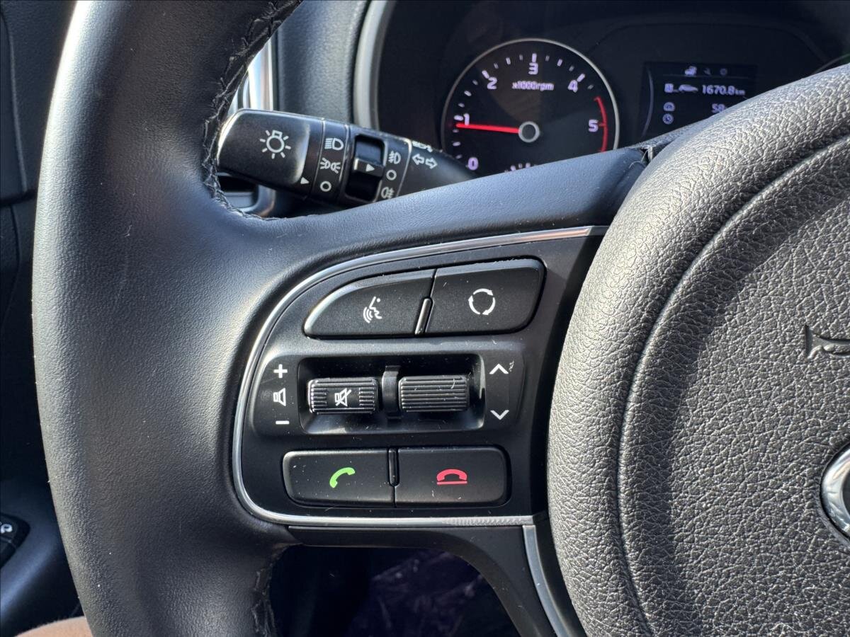 KIA Sportage SUV 1,7 l 85 kw