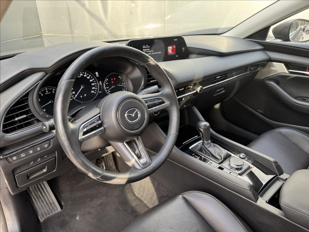 Mazda 3 Sedan / Limuzína 2,0 l 132 kw