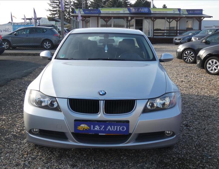 BMW Řada 3 2