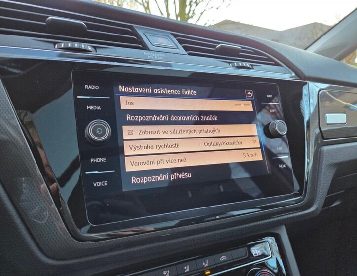 Volkswagen Touran MPV 2,0 l 110 kw