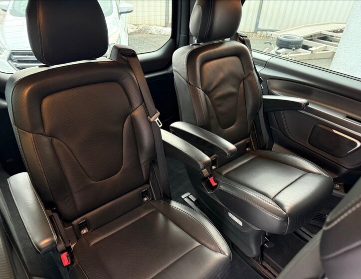 Mercedes-Benz Třídy V MPV 2,1 l 140 kw