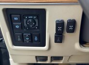 Toyota Land Cruiser 19