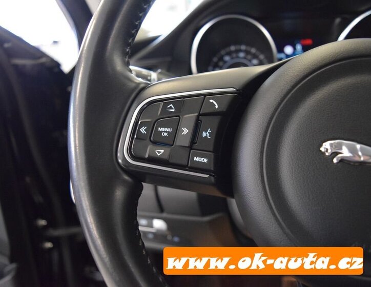 Jaguar F-Pace SUV 2,0 l 110 kw