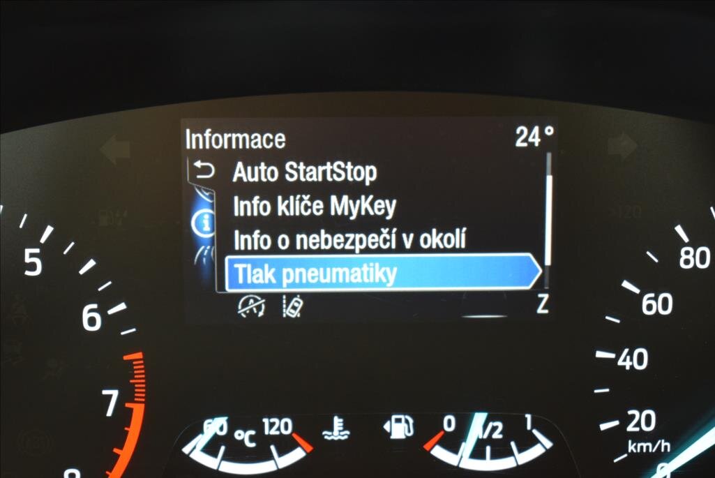 Ford Kuga SUV / Terénní 1,5 l 110 kw