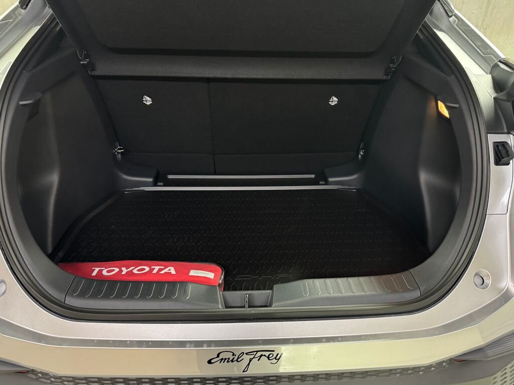 Toyota C-HR Hatchback 1,8 l 90 kw