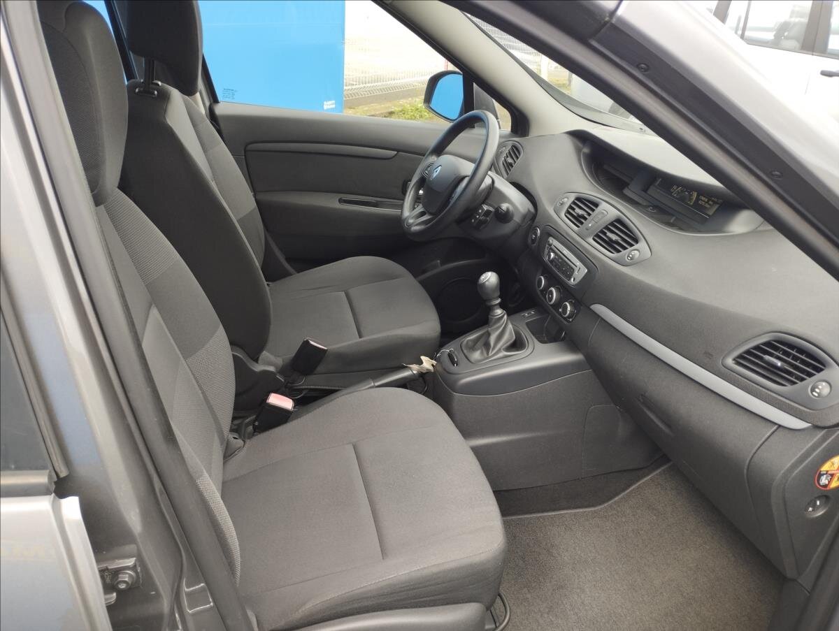 Renault Scénic MPV 1,5 l 81 kw