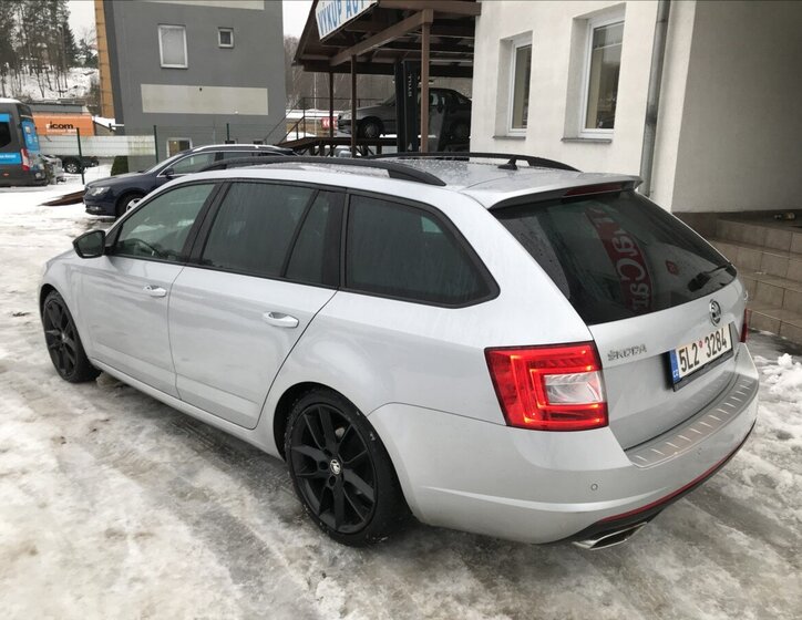 Škoda Octavia Kombi 2,0 l 135 kw