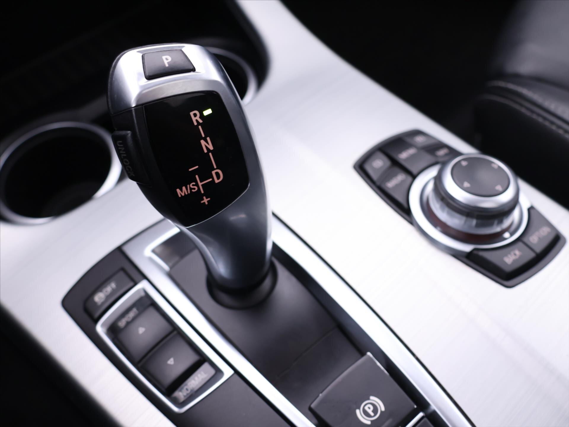 BMW X3 SUV 2,0 l 135 kw