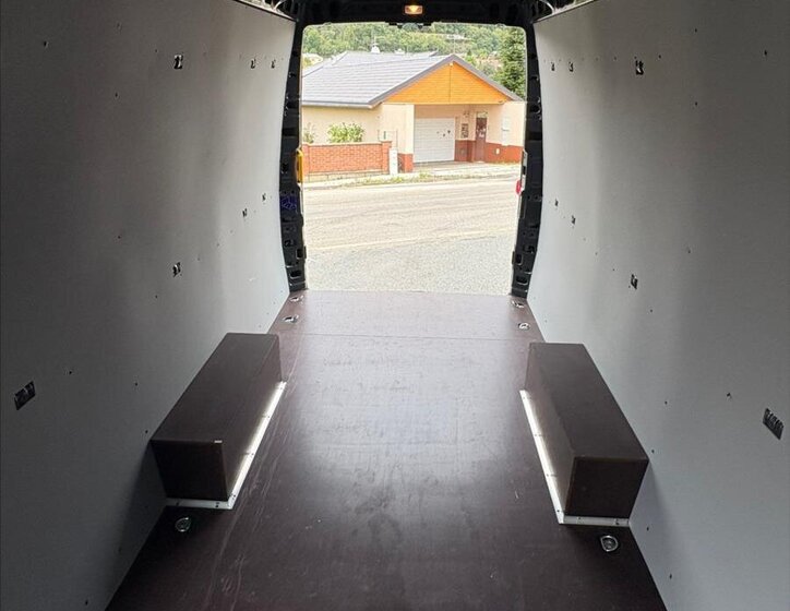 Iveco Daily Ostatní 3,0 l 129 kw