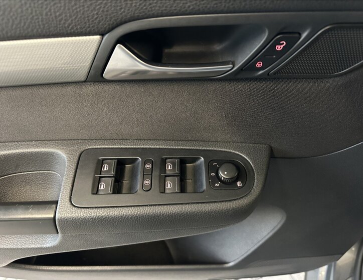 Volkswagen Sharan MPV 1,4 l 110 kw