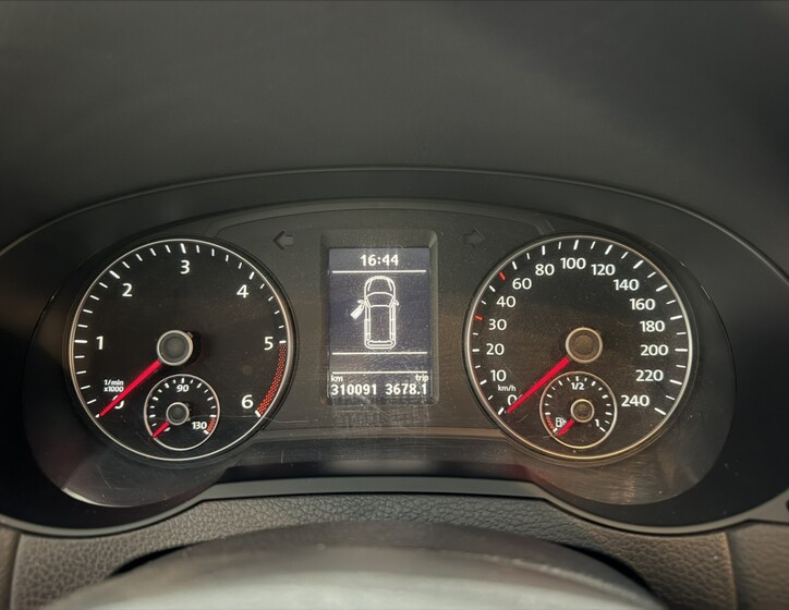 Volkswagen Sharan 10