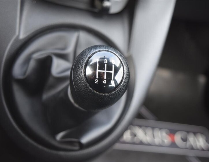 Mazda 2 Hatchback 1,3 l 55 kw