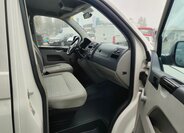 Volkswagen Transporter 9
