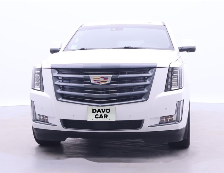 Cadillac Escalade SUV / Terénní 6,2 l 313 kw