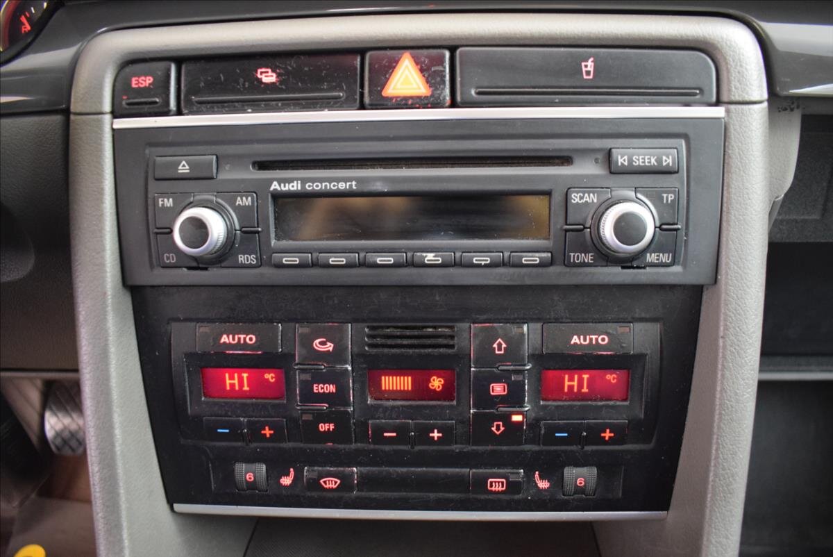 Audi A4 Sedan / Limuzína 2,0 l 96 kw