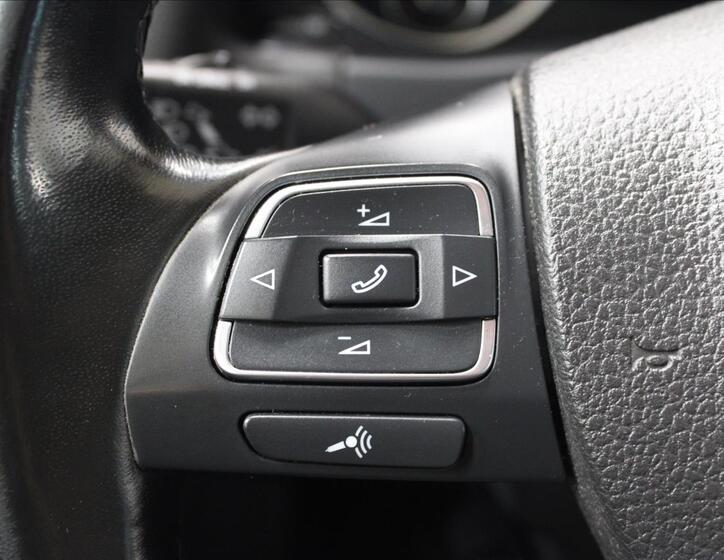 Volkswagen Tiguan 18