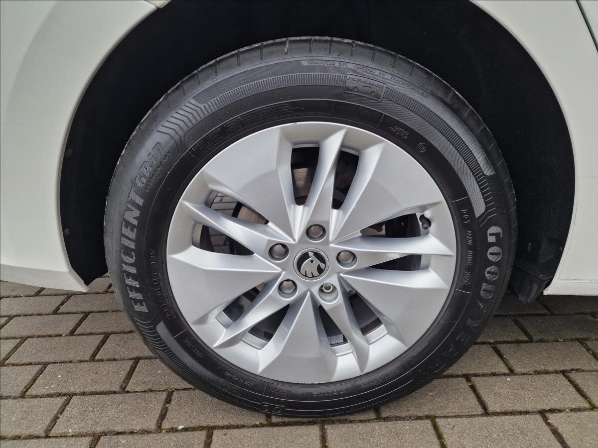 Škoda Octavia Kombi 1,5 l 110 kw