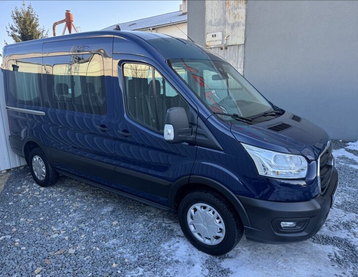 Ford Transit Kombi 2,0 l 96 kw