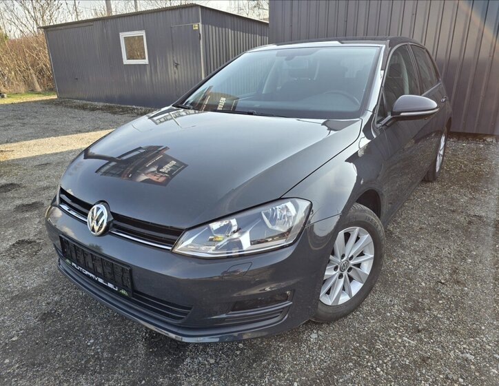 Volkswagen Golf Hatchback 1,2 l 63 kw