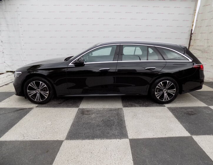 Mercedes-Benz Třídy E 2