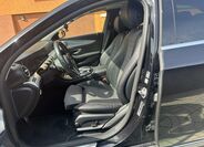 Mercedes-Benz Třídy E 12