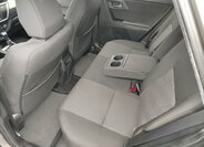 Toyota Auris Kombi 2,0 l 91 kw