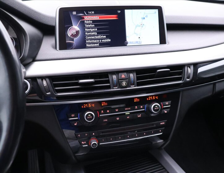 BMW X5 SUV 3,0 l 190 kw